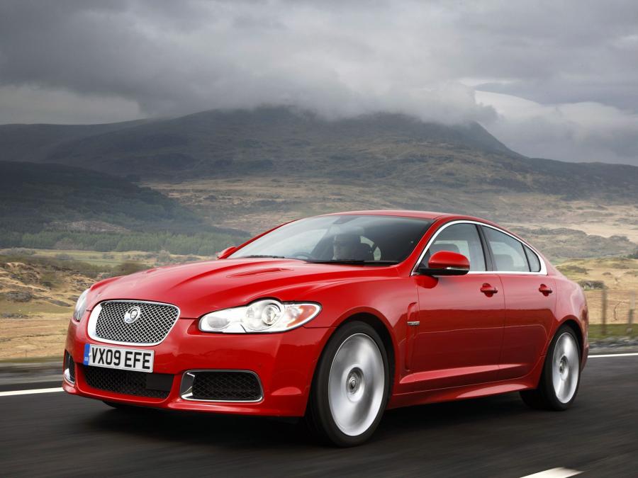  Jaguar XFR 2009 года  (UK) (фото 18 из 22)